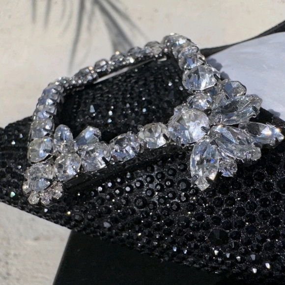 Antonio Melani Collection The Vega Ornamenal Crystal Black Heels Pumps 7M - Picture 10 of 10